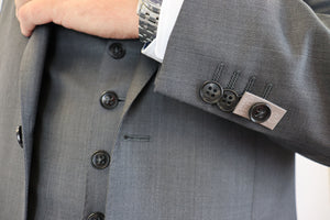 Feraud Mid-Grey Fine Wool Suit